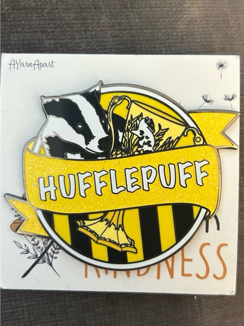 Harry Potter hogwarts house Hufflepuff glitter fantasy pin